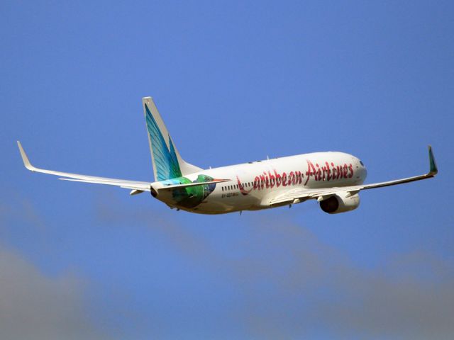 Boeing 737-800 (9Y-GEO)