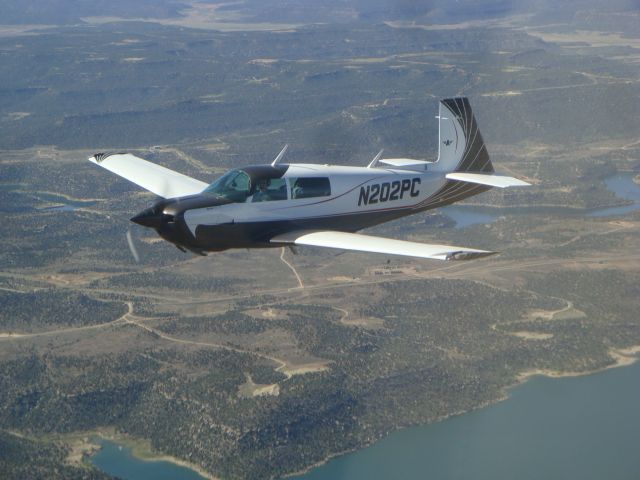 Mooney M-20 (N202PC)