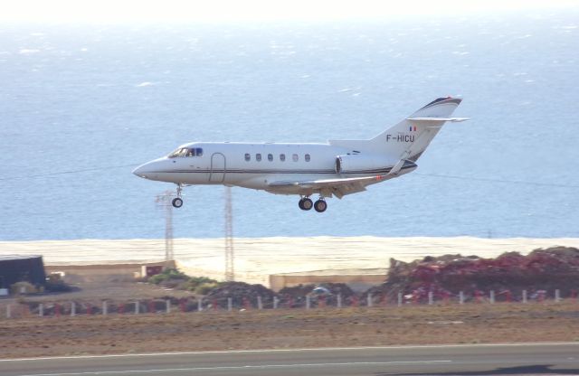 Hawker 800 (F-HICU)
