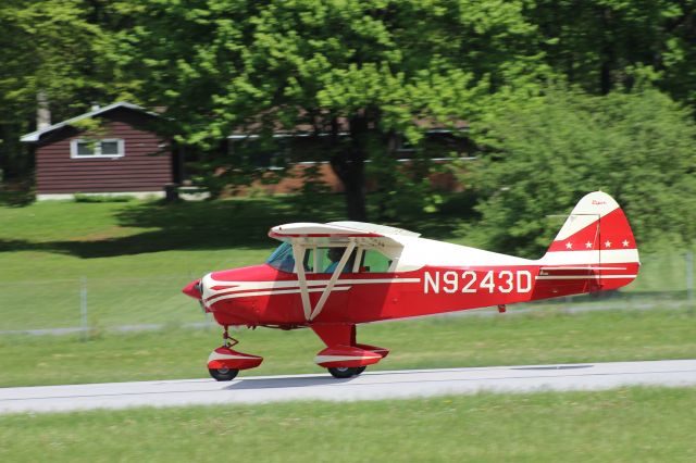 Cessna Skyhawk (N9243D)