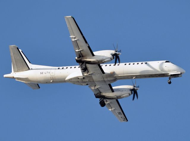 Saab 2000 (SE-LTV) - Kongelundsfortet RWY04L, Saab Company