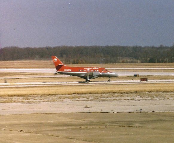 N332PX — - Back in the goodle days... Joplin Regional Airport Joplin, MO.