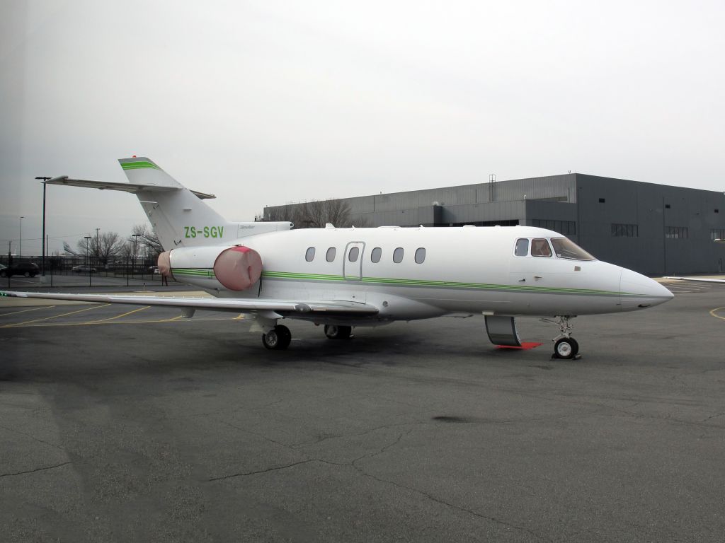 Hawker 800 (ZS-SGV) - South African registered Hawker, based at Lagos.
