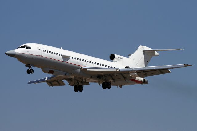 BOEING 727-200 (N289MT)