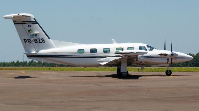 Piper Cheyenne 3 (PR-BZS)