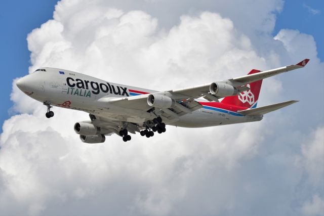 Boeing 747-400 (LX-UCV) - 23-L 09-17-21