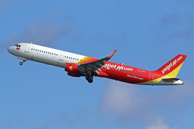 Airbus A321 (VN-A636)