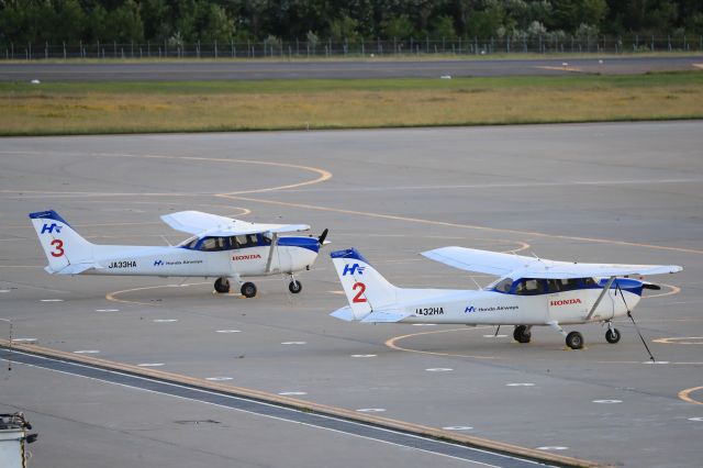 Cessna Skyhawk (JA32HA) - June 25th 2018:Honda Airways (本田航空): Cessna 172S Skyhawk SP