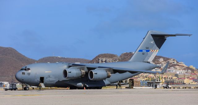 Boeing Globemaster III (08-0002) - SAC o2 at TNCM St Maarten.