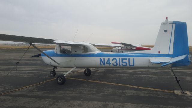 Cessna Commuter (N4315U)