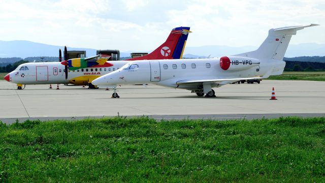 — — - HB-VPG  -  EMB-505 Phenom 300   -  july 08, 2017   -  Graz/Austria