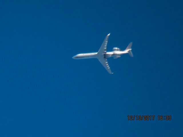 Canadair Regional Jet CRJ-700 (N533AE)