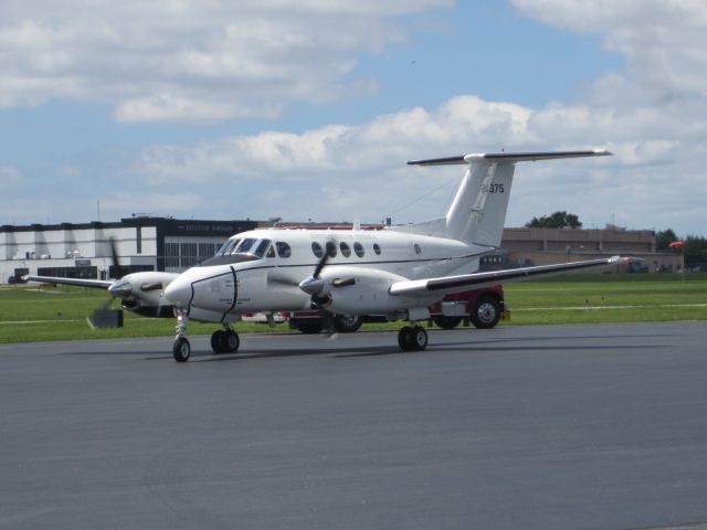 Beechcraft Super King Air 200 (N24375) - USAF C-12 Huron arriving at Buffalo-Niagara Airport 6.13.12