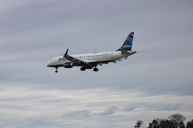 Embraer ERJ-190 (N231JB)