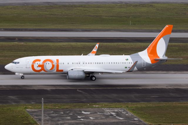 Boeing 737-800 (PR-GXE)