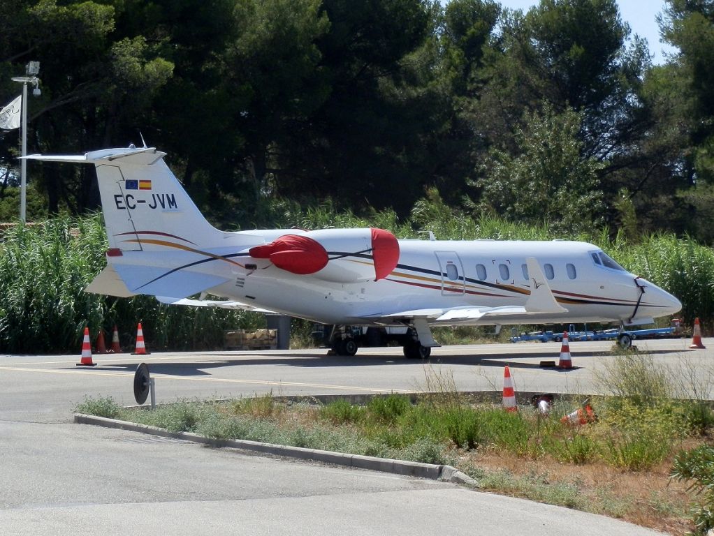 Learjet 60 (EC-JVM) - 28 aout 2016