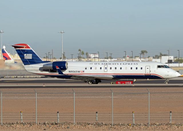 Canadair Regional Jet CRJ-200 (N906SW)