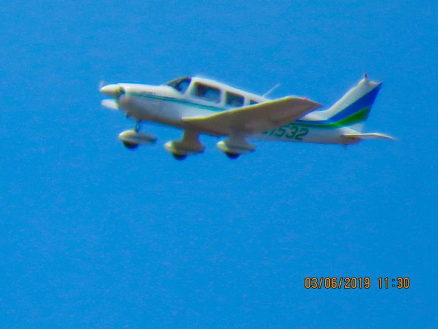 Piper Cherokee (N31532)