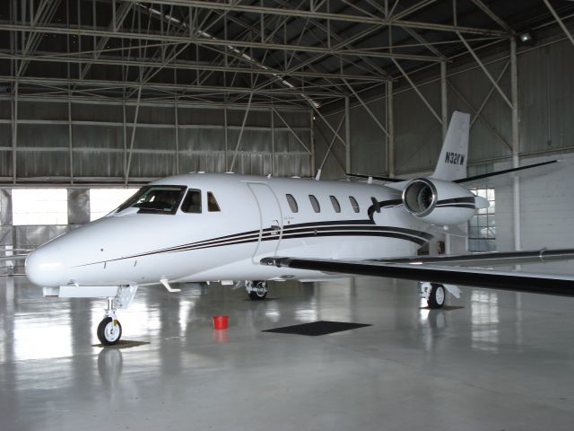 Cessna Citation Excel/XLS (N32KM) - 2007 Cessna 560XL Citation Excel at Stebbins Jet Center East Texas Rgnl. Longview, Texas -  Oct 1 2007