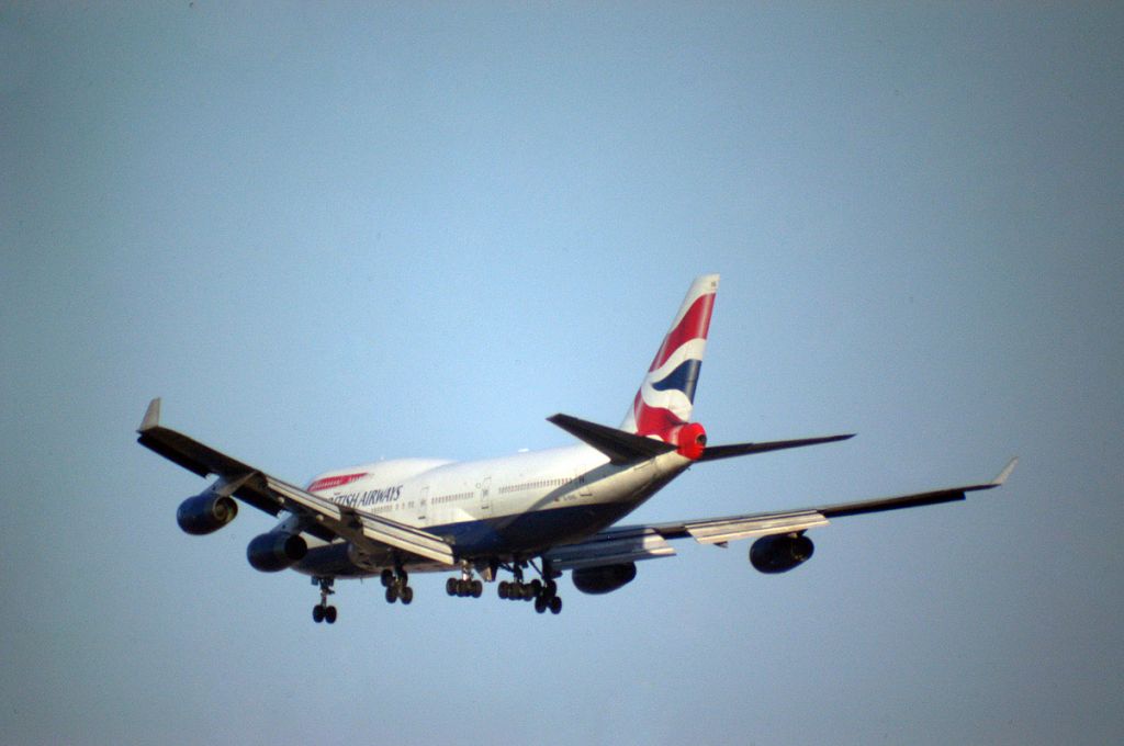 Boeing 747-200 — - On finals into MMMX