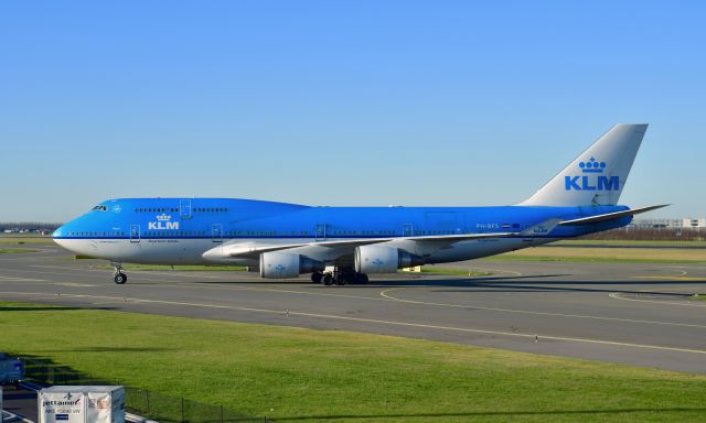 Boeing 747-400 (PH-BFS) - KLM Boeing 747-406(M) PH-BFS in Amsterdam 