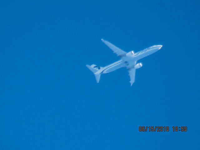 Boeing 737-900 (N453AS)