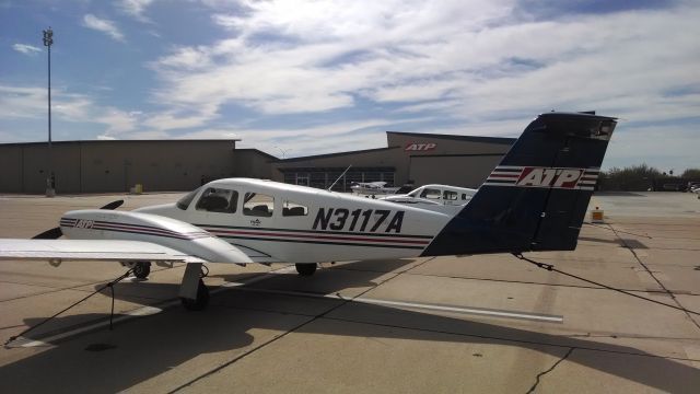 Piper PA-44 Seminole (N3117A)