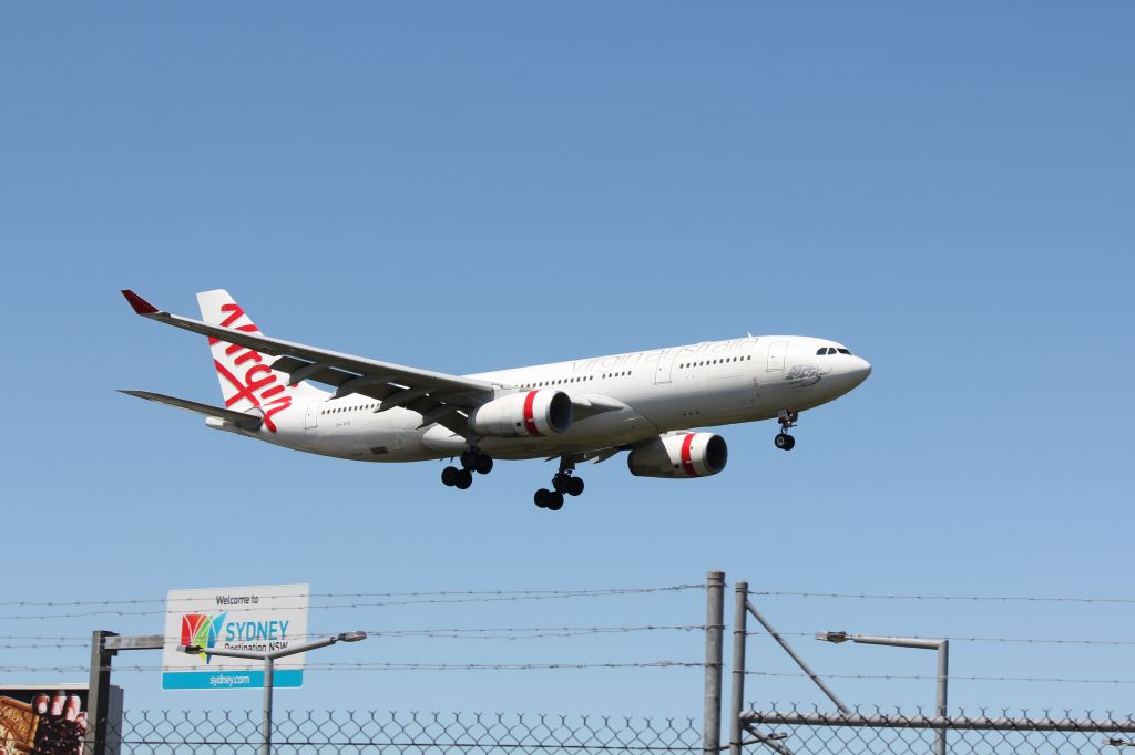 Airbus A330-200 (VH-XFA)
