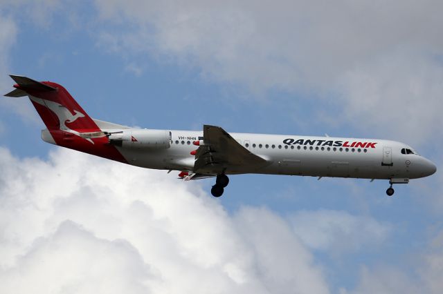 Fokker 100 (VH-NHN) - Kalamunda Road,br /on 16 March 2020