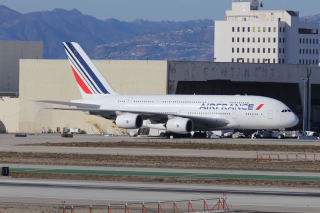 Airbus A380-800 (F-HPJE)