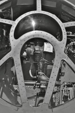 — — - Nose Detail of Boeing B-29 "FiFi"