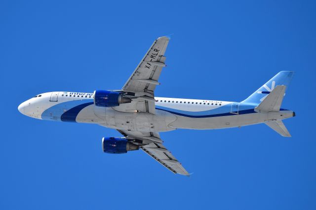 Airbus A320 (XA-MLR) - 28-C 04-15-19