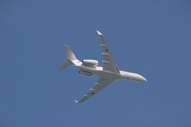 Bombardier Global 5000 (M-CCCP)