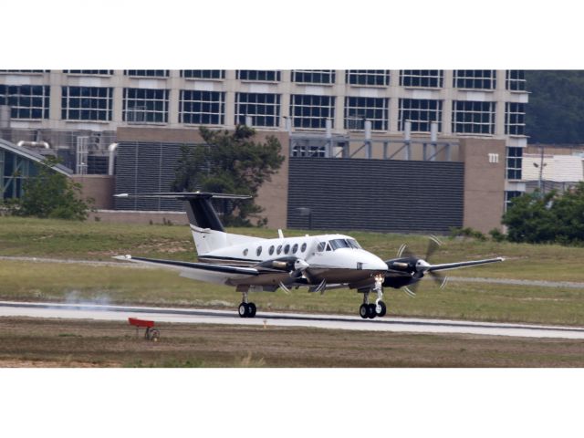 Beechcraft Super King Air 200 (N430DD) - Sooth touchdown under crosswind conditions. No location as per request of the aircraft owner.