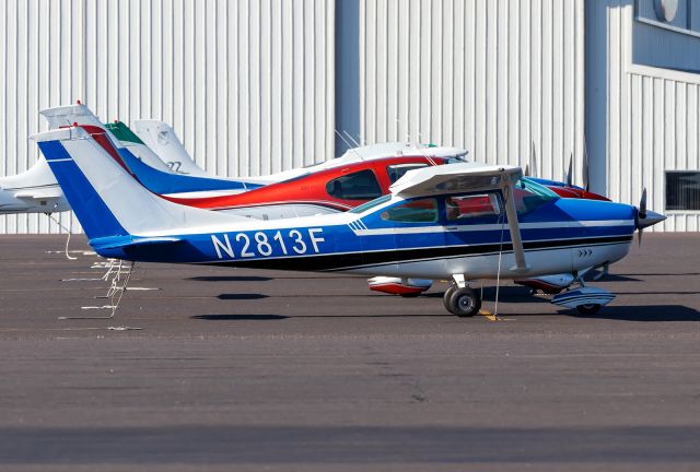 Cessna Skylane (N2813F)