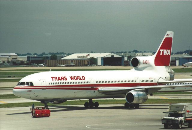 Lockheed L-1011 TriStar (N11002) - TWA