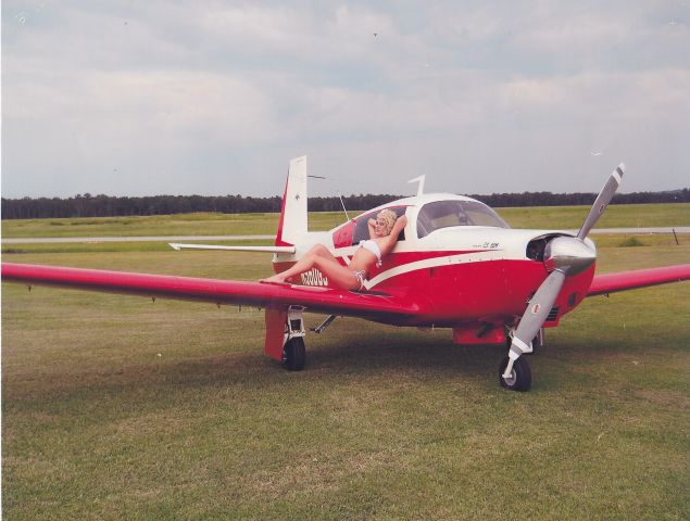 Mooney M-20 (N960GS)