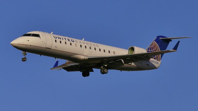 Canadair Regional Jet CRJ-200 (N913SW) - Arriving from LAX on 9-3-19