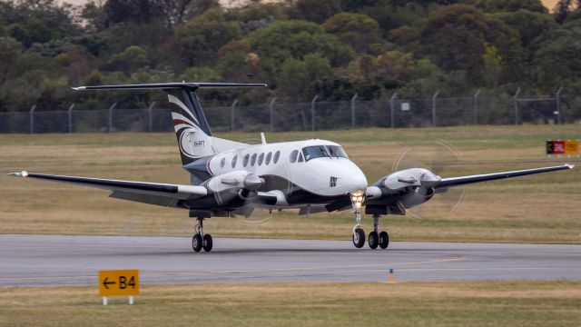 Beechcraft Super King Air 200 (VH-PFT)