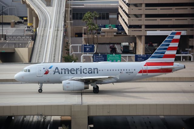 Airbus A319 (N819AW)