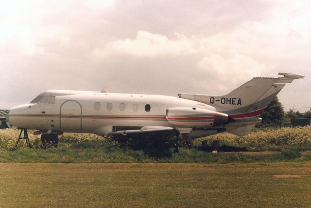 Hawker Siddeley HS-125-400 (G-OHEA) - Seen here in May-95.br /br /Registration cancelled 23-Jun-94 as permanently withdrawn from use.