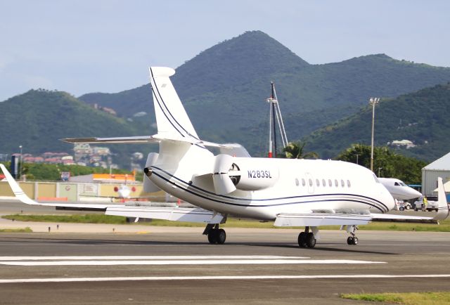 Dassault Falcon 2000 (N283SL)