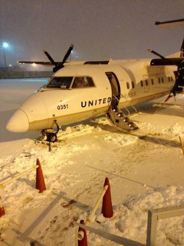 de Havilland Dash 8-200 — - Parked @B4 from IAD for the RON.