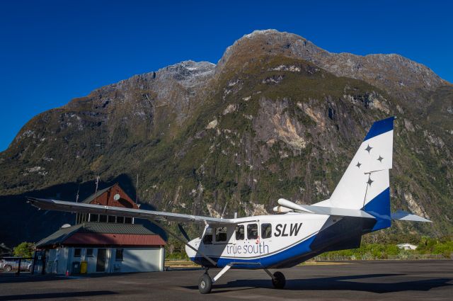 GIPPSLAND GA-8 Airvan (ZK-SLW)