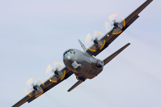 Lockheed C-130 Hercules (SAAF409) - South African Air Force C130BZ opperated by 28 Squadron