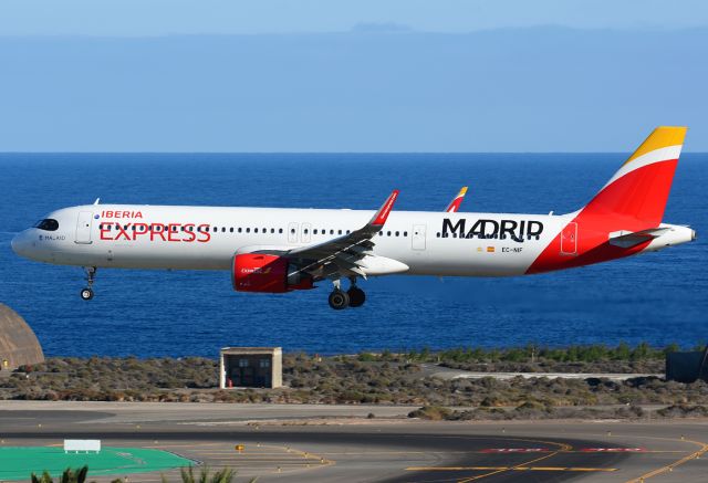 Airbus A321neo (EC-NIF)