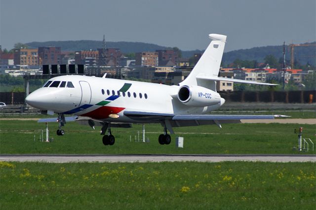 AMERICAN AIRCRAFT Falcon XP (VP-CGC) - Dassault Falcon 2000, Volkswagen Air Service, Stuttgart-Echterdingen