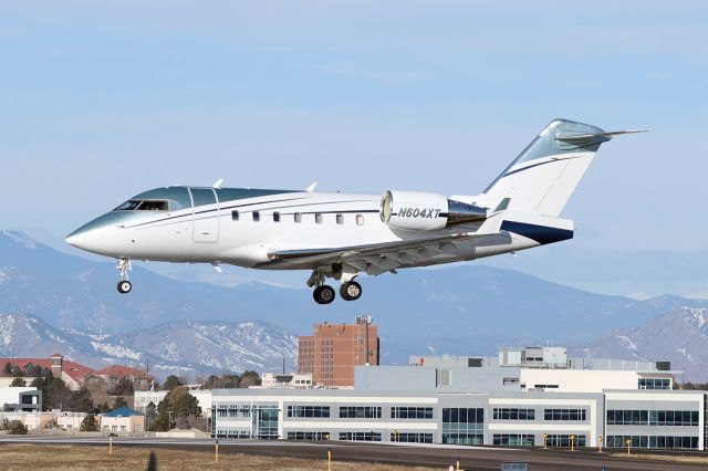 Canadair Challenger (N604XT) - Landing 17L Saturday, February 18, 2023 at 1:13 PM