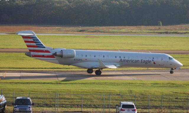 Canadair Regional Jet CRJ-700 (N702PS)