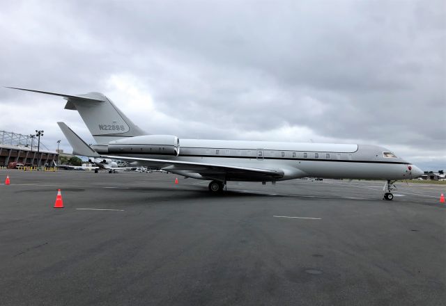 Bombardier Global Express (N228SS)